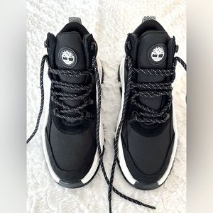 Timberland Turbo Mid hiker black suede